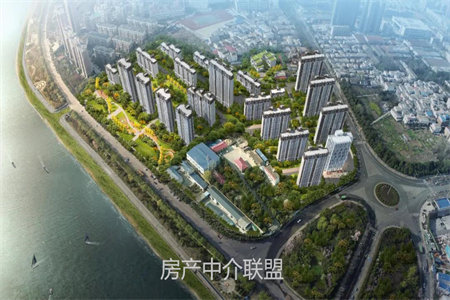 第二实验小学实验中学学区房，三室两厅一卫，小区位置极佳